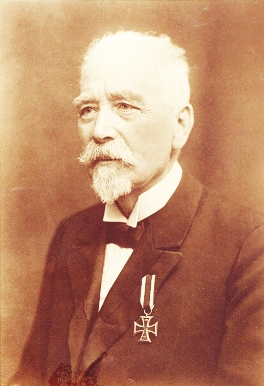 Willy Scharlau